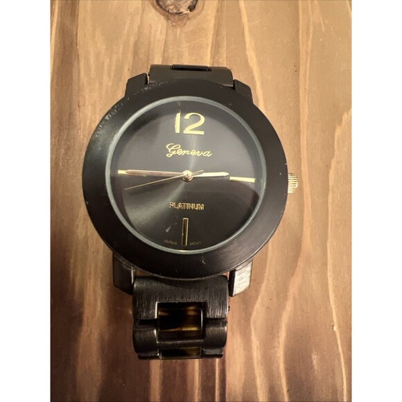 Geneva Ladies Watch - Picture 1 of 9
